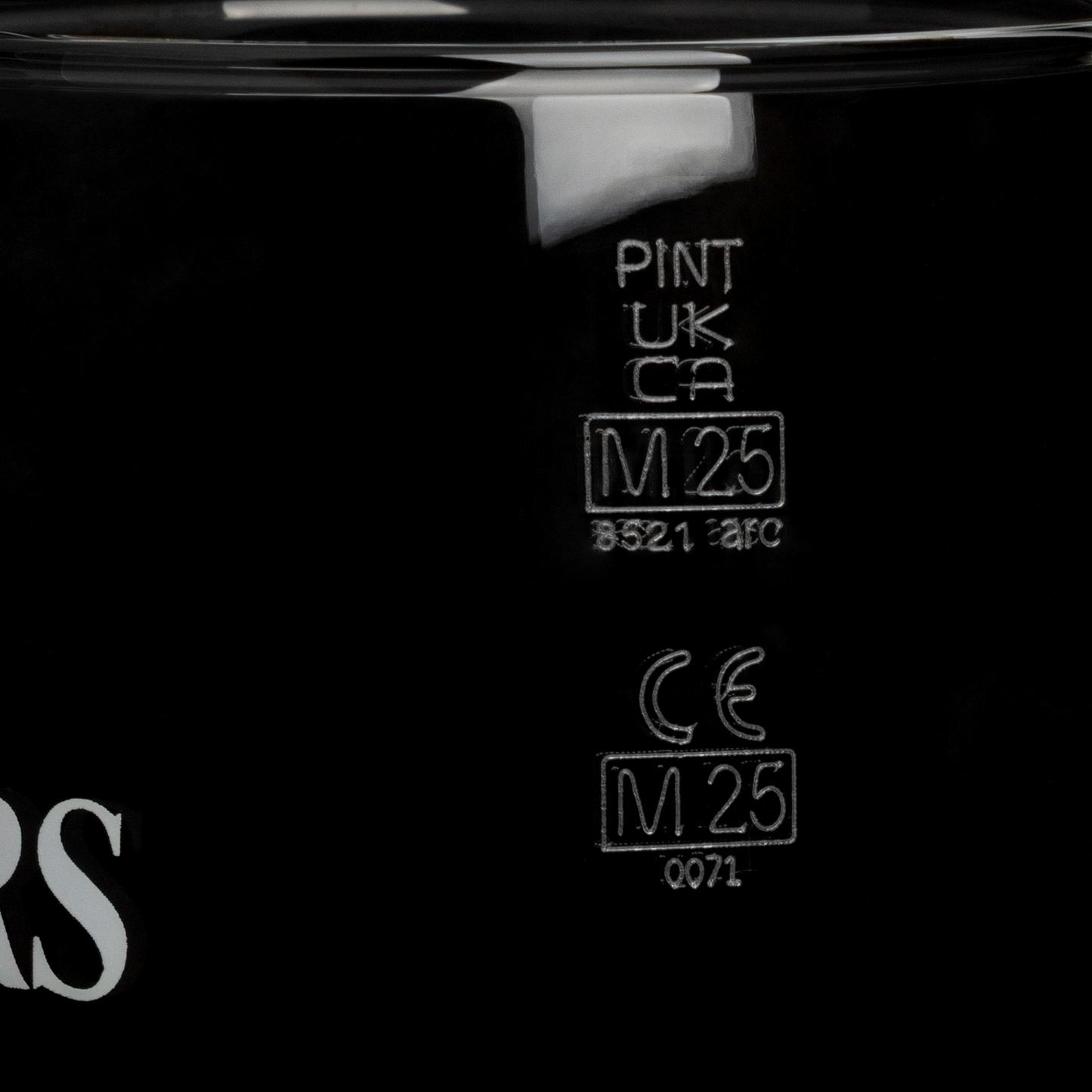 'Gunners' Pint Glass